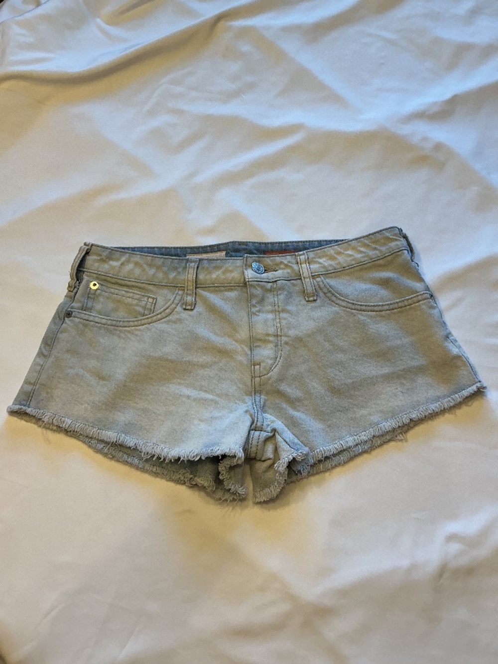 PILCRO Frey Hem Short Shorts (size:25)